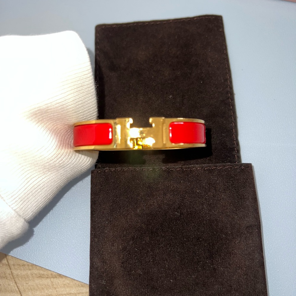 Hermes Clic H Bracelet - Picture 5 of 11